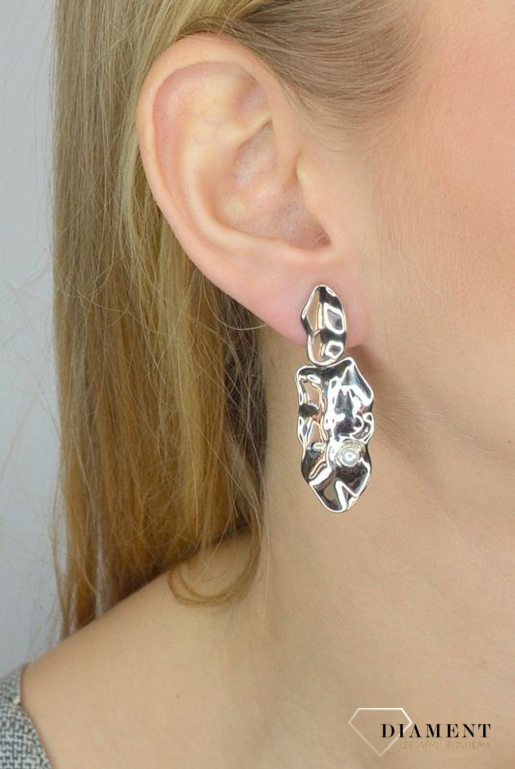 Kolczyki srebrne wiszące 'perły naturalne'-001.jpg