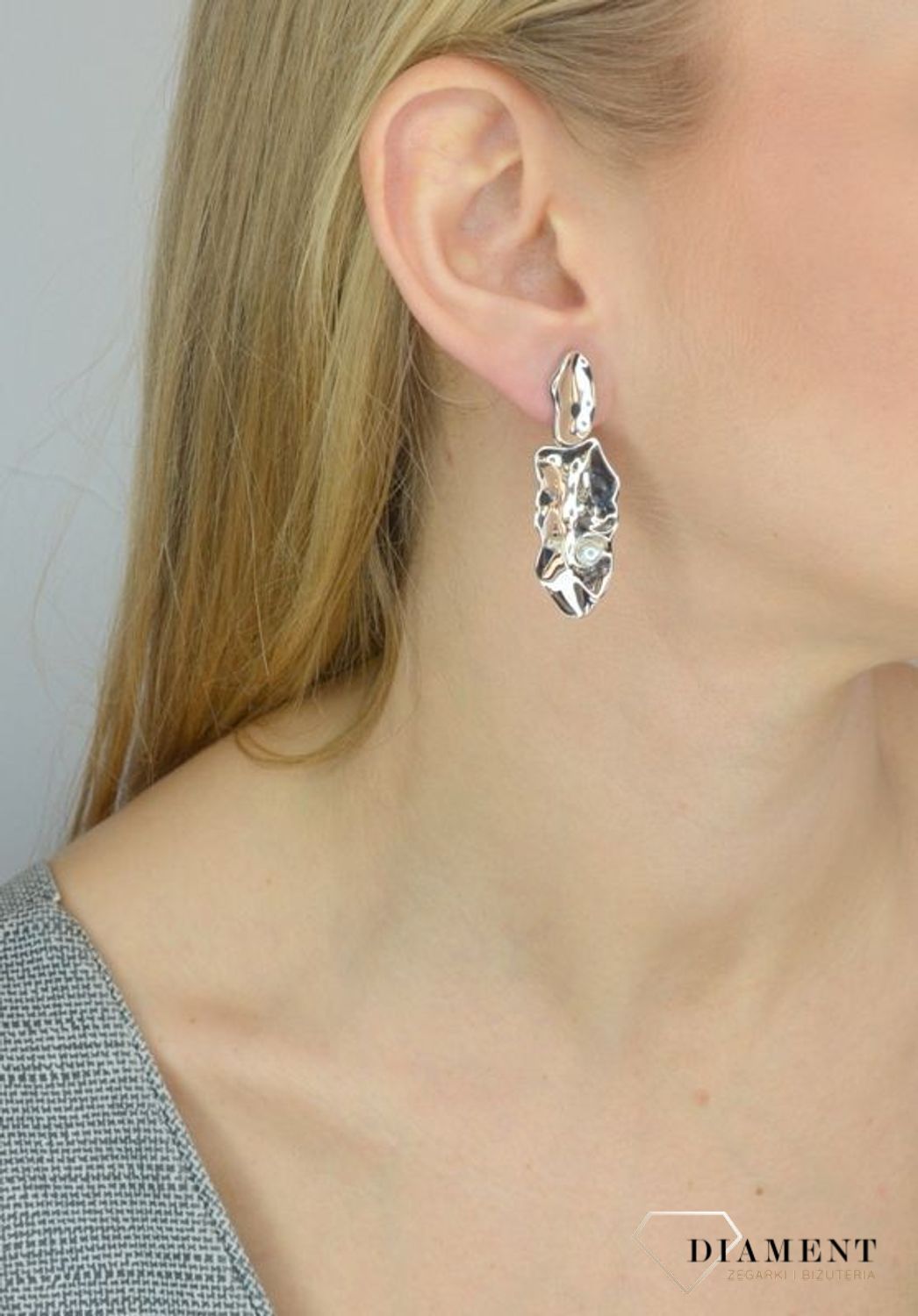 Kolczyki srebrne wiszące 'perły naturalne'-001.jpg