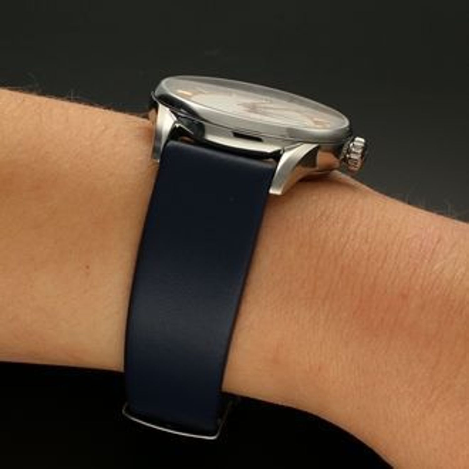 Skórzane paski do zegarków MORELLATO Wytrzymały i solidny pasek do zegarka, włoskiej marki MORELLATO w kolorze niebieskim został wykonany z bardzo wytrzymałej i wygodnej w użytkowaniu skóry cielęcej⌚Paski na każdą okazje. Wysyłka.jpg