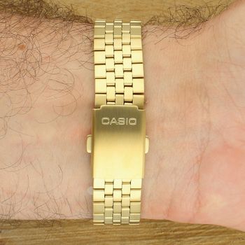 Casio A1000G-9EF Vintage Gold – złoty zegarek cyfrowy w stylu retro (1).jpg