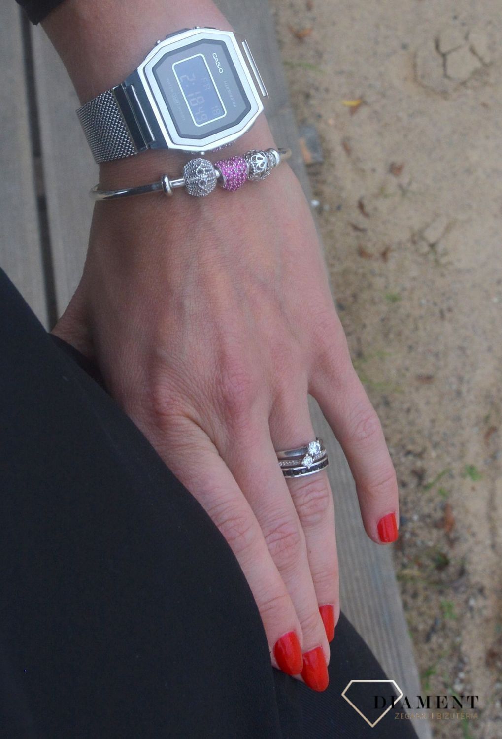 Zegarek damski CASIO Vintage Premium A1000M-1BEF.jpg