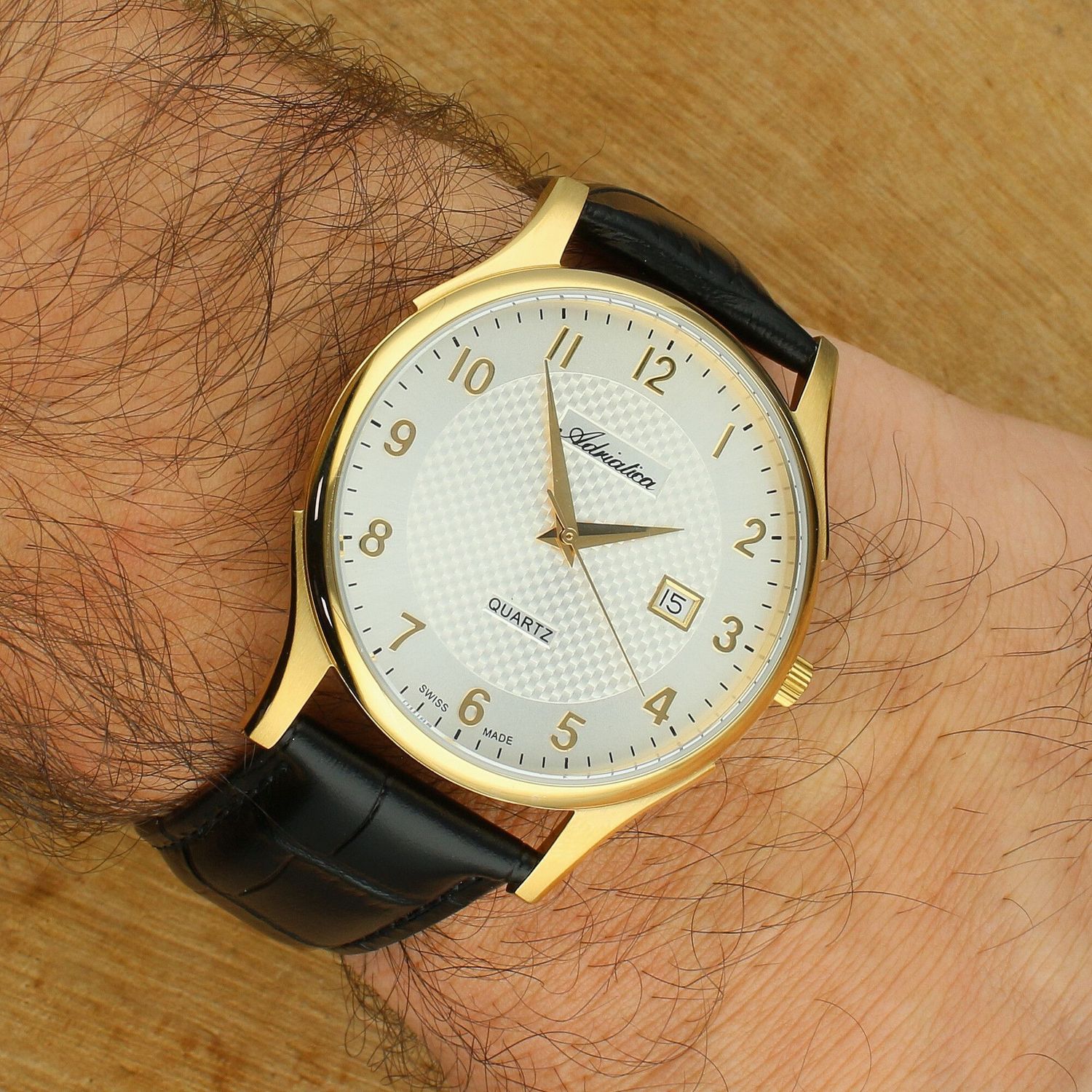 Adriatica A1246.1223Q – Męski Zegarek z Srebrną Fakturowaną Tarcza i Czarnym Skórzanym Paskiem  Sklep Diament – Autoryzowany Sprzedawca, 2 Lata Gwarancji.jpg