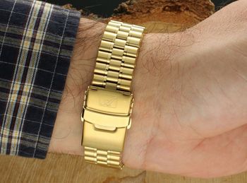 Zegarek męski Adriatica A1298.1111Q Classic Elegance Quartz – szwajcarski model z mechanizmem kwarcowym, złotą kopertą, stalową bransoletą i szkłem szafirowym.4.jpg