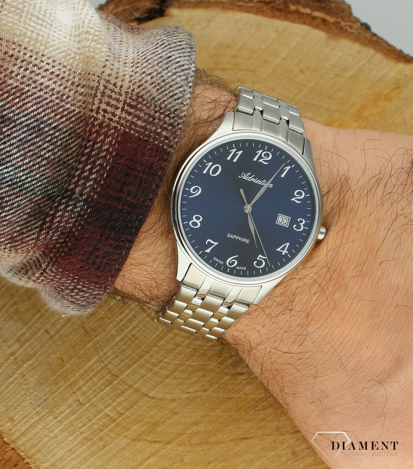 Zegarek Adriatica Stainless Steel męski A1300.5125Q Zegarek męski na bransolecie z bardzo czytelnym cyferblatem marki Adriatica o numerze A1300.5125Q to propozycja eleganckiego dodatku dla prawdziwych.jpg