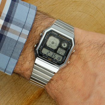 Zegarek Casio Vintage A130WE-1AEF – zegarek męski retro srebrnyv (2).jpg