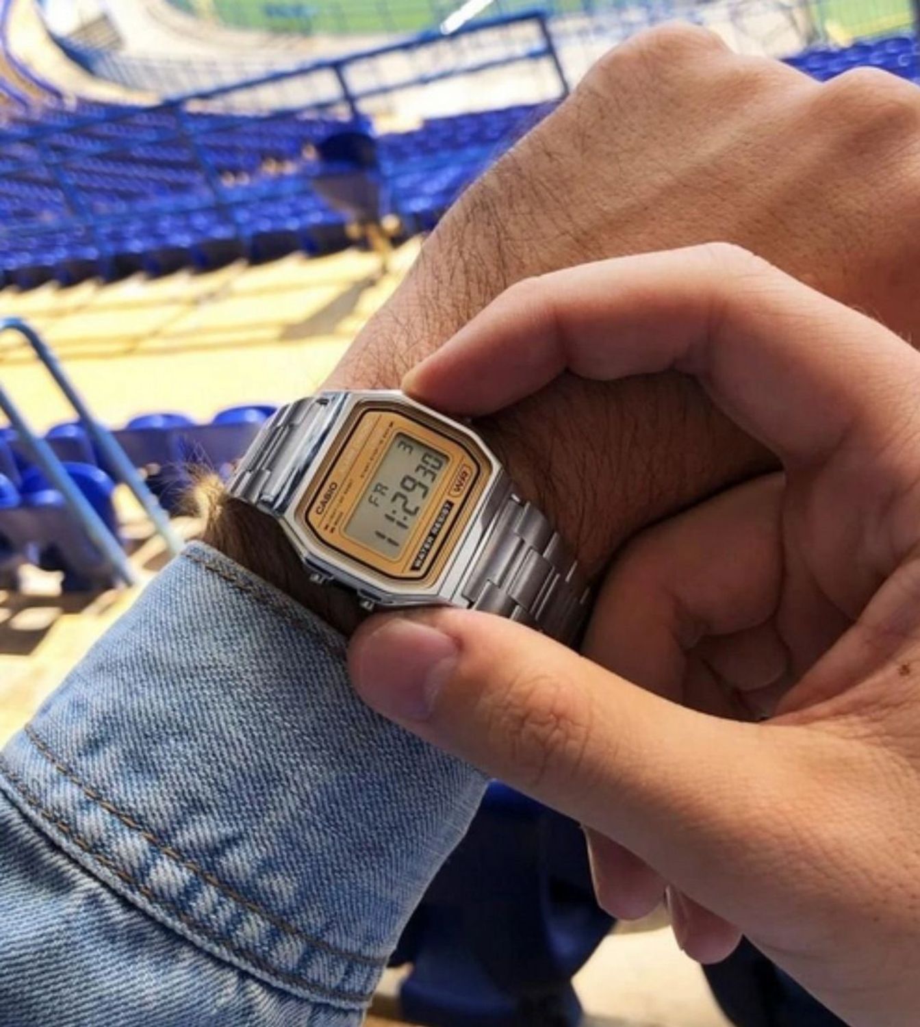 Zegarek męski Casio Vintage Classic A158WEA-9EF. Męski zegarek Casio. Zegarek Casio w retro styli. Zegarek elektroniczny Casio. Zegarek Vintage. Zegarek Casio Vintage z wyświetlaczem. Zegarek Casio na prezent..jpg