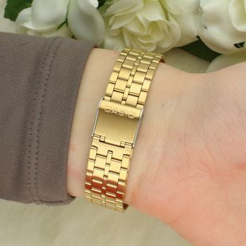 Casio A158WEGV-9AEF Retro Gold – zegarek cyfrowy LED  Sklep Diament zapięcie.jpg
