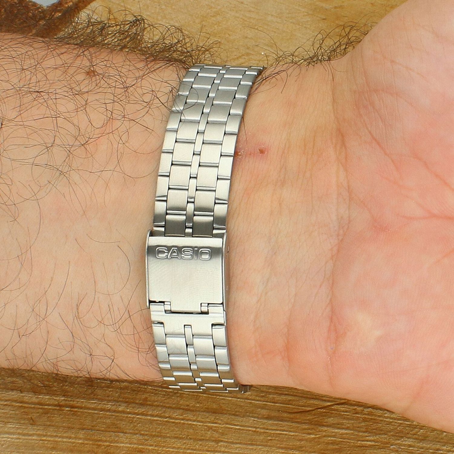 casio-vintage-a159wevj-2er-zegarek-cyfrowy-retro-niebieski-unisex.jpg