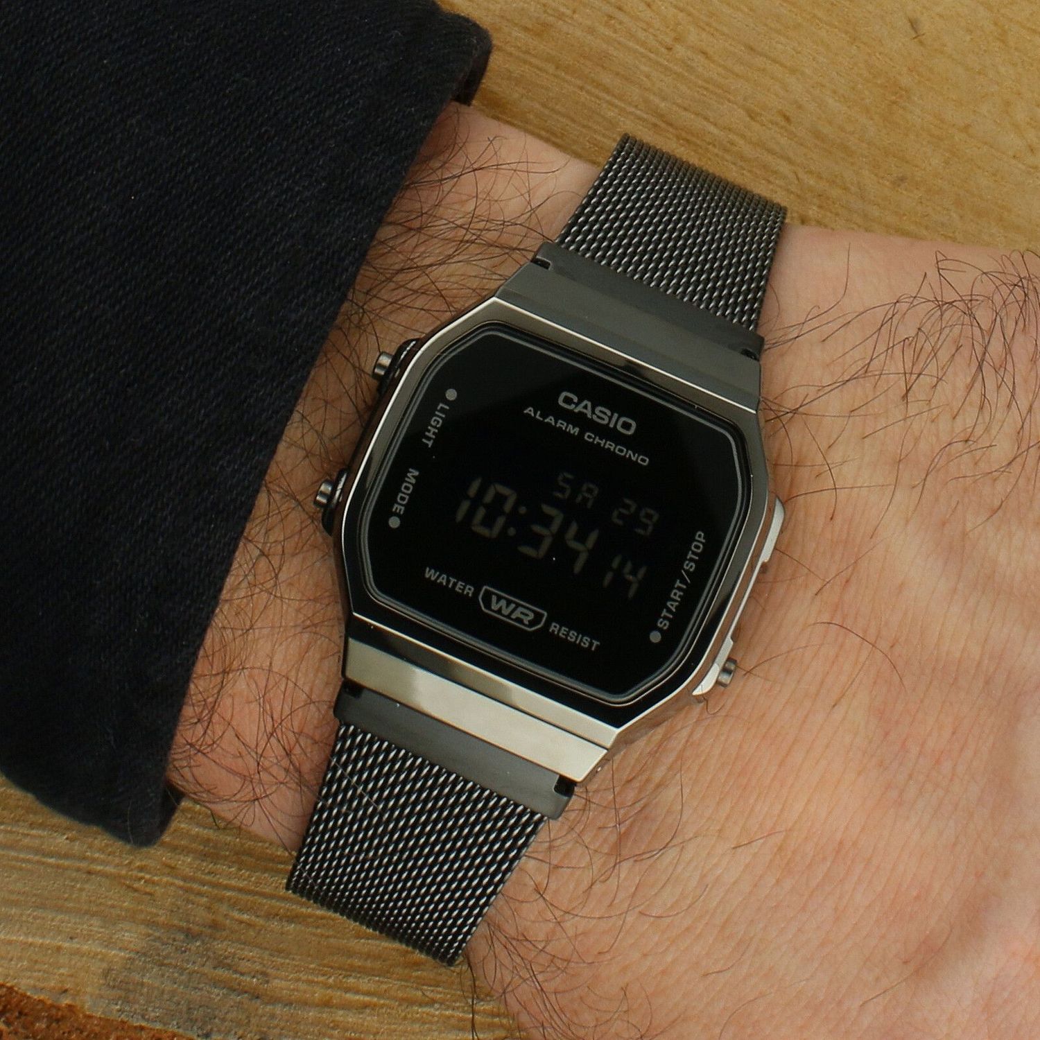 Zegarek męski Casio W-3298-1AVEF – cyfrowy, kwarcowy, czarny, bransoleta mesh.jpg