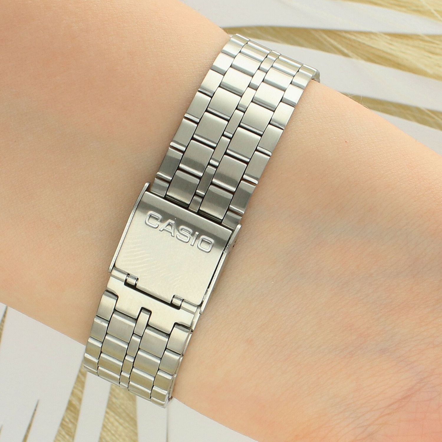 Zegarek Casio Vintage A171WE-1AEF – klasyczny zegarek cyfrowy.jpg