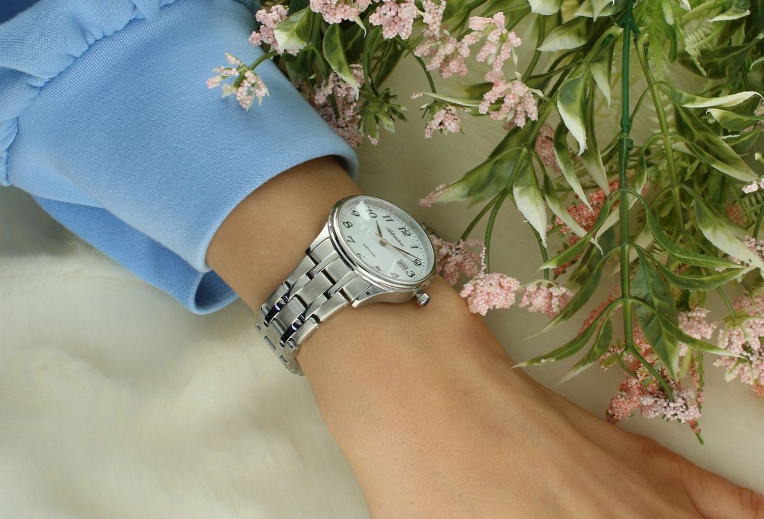 Zegarek Adriatica A3300.5123Q – Srebrny Zegarek Damski Swiss Made Szafirowe Szkło Datownik.jpg