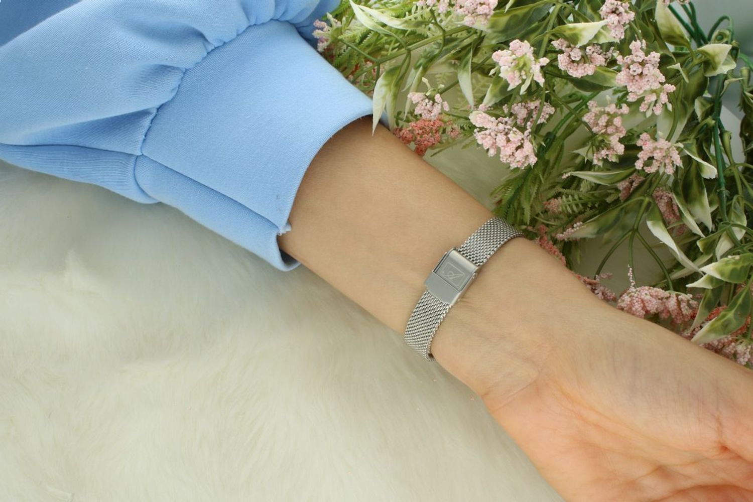 Damski Zegarek Adriatica Classic A3475.5123QN – Szwajcarska Precyzja i Elegancja.jpg