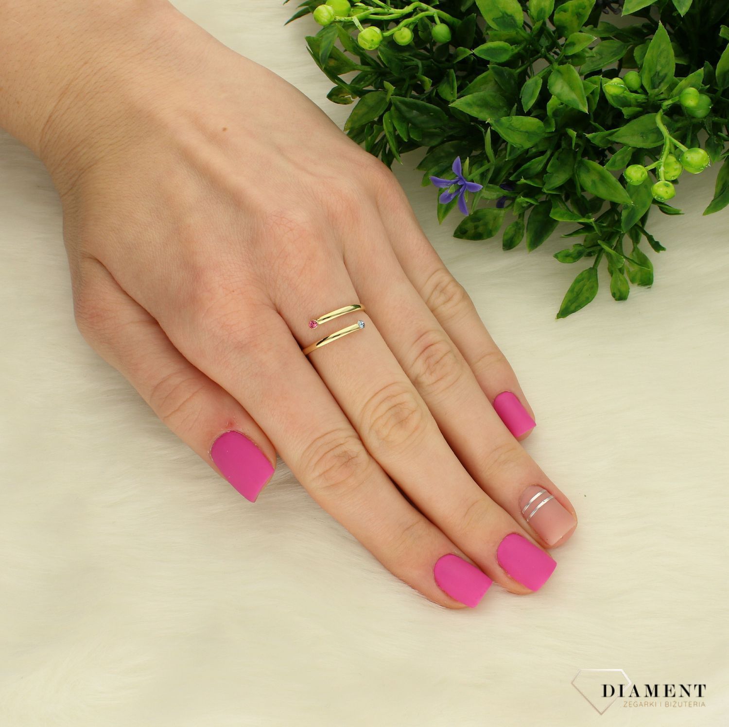 Pierścionek pozłacany Victoria Cruz “ Dwukolorowa spiralka ” 925 A3560-MDA Wyjątkowa biżuteria z Victoria Cruz wykonana z najwyż.JPG