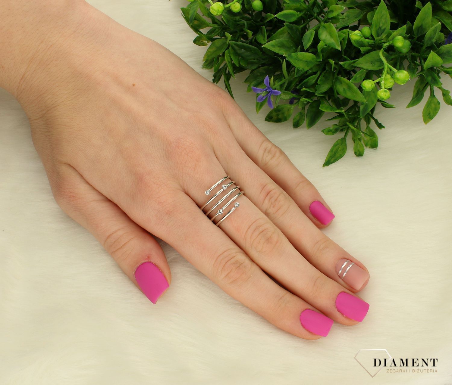 Srebrny pierścionek Victoria Cruz “ Kryształowa spirala ” 925 A3581-07HA Wyjątkowa biżuteria z Victoria Cruz wykonana z najwyższ.JPG