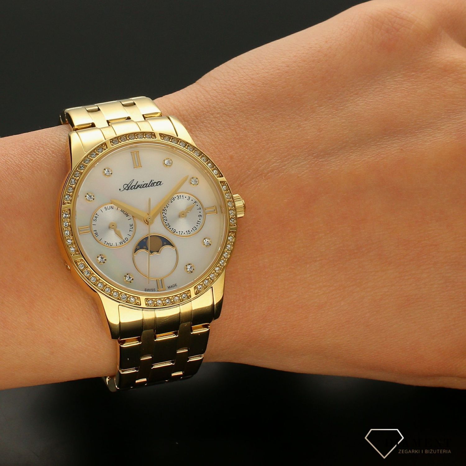 Zegarek damski na złotej bransolecie Adriatica z fazą księżyca A3601.111FQFZ2.jpg