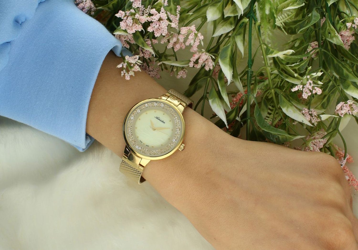 Damski zegarek Adriatica Fashion A3720.114SQZ.jpg