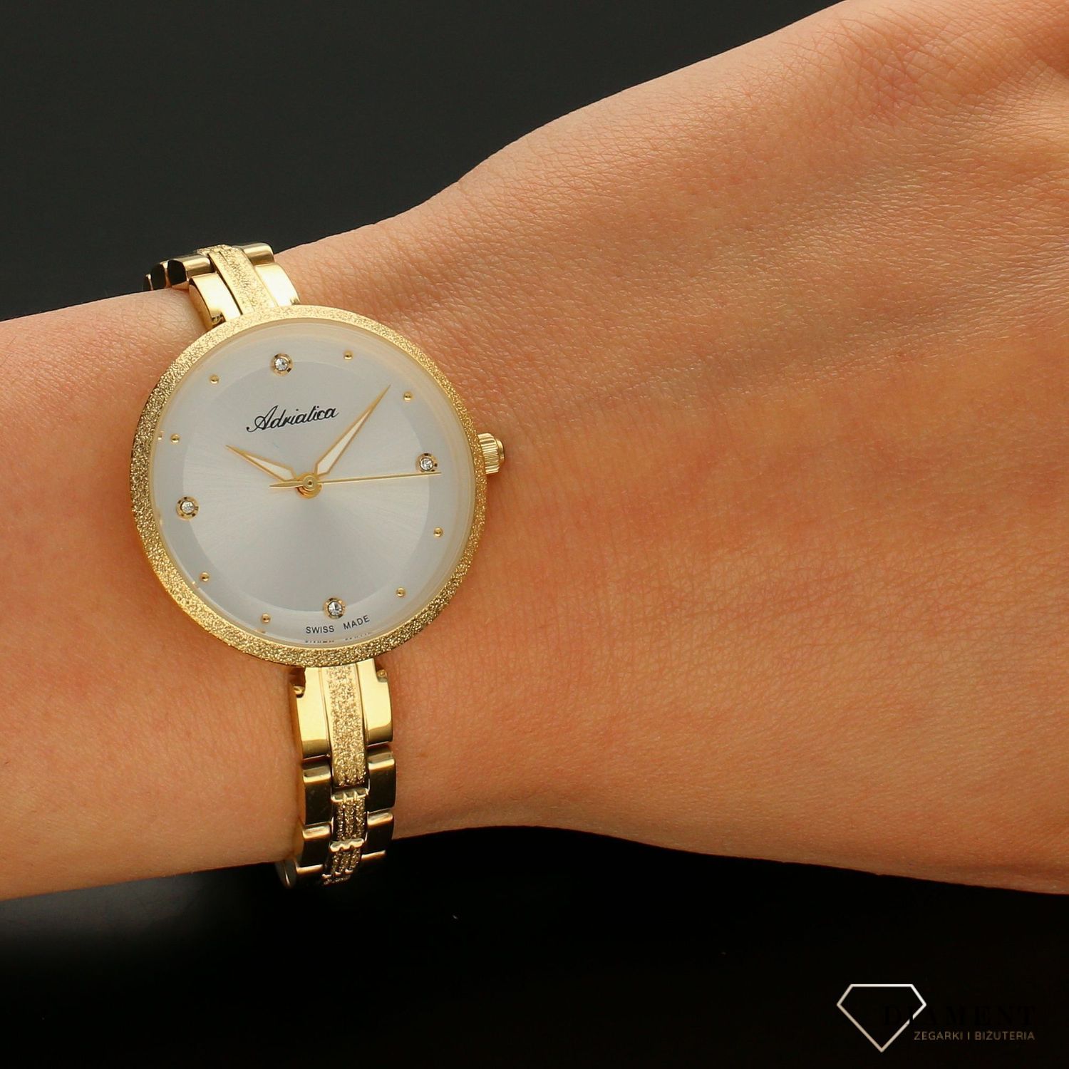 Zegarek damski złoty na bransoletce A3753.1143Q.jpg