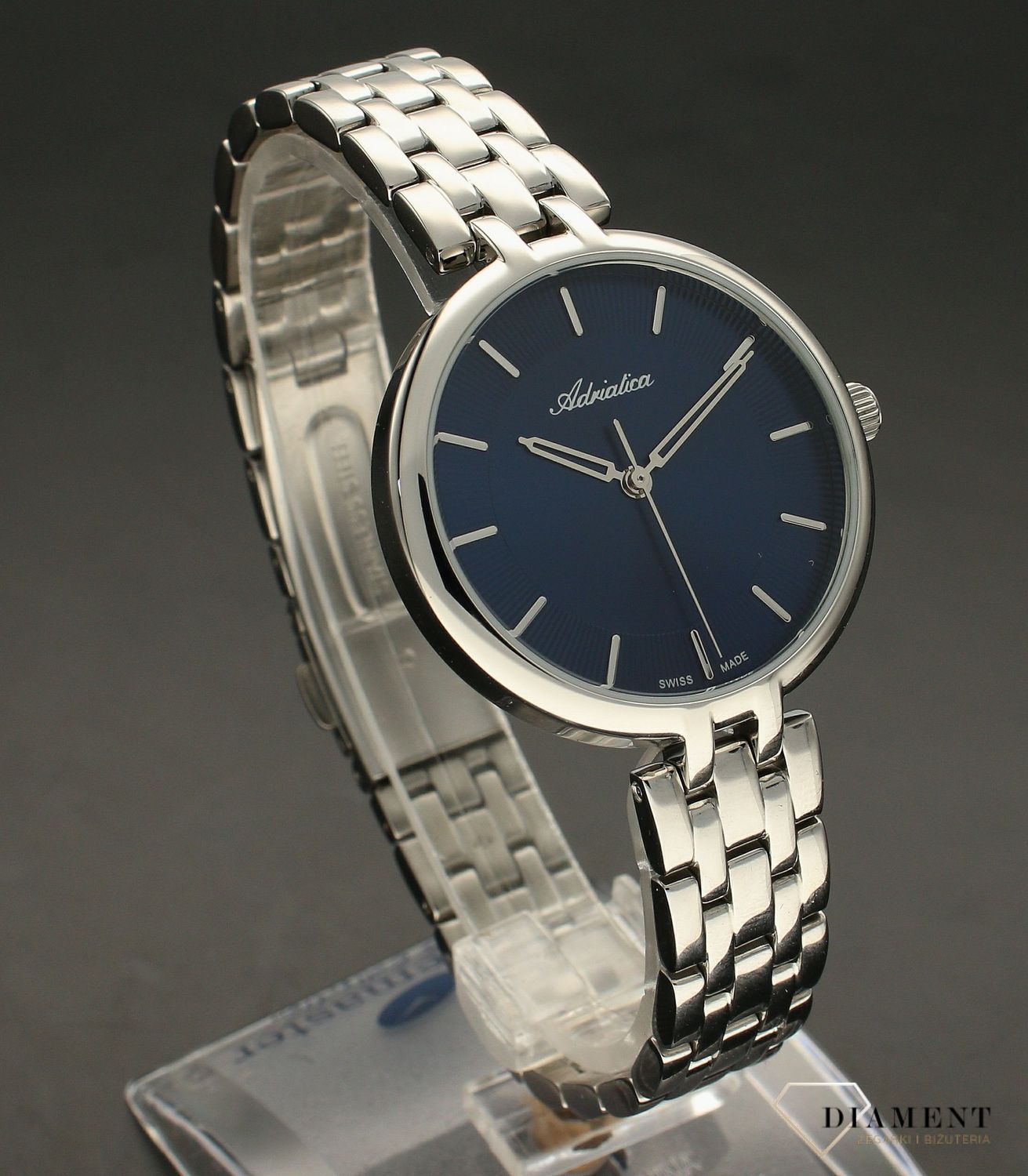 Zegarek damski na bransolecie z niebieską tarczą Adriatica A3763.5115Q. f.webp