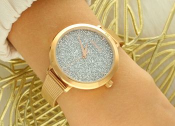 Zegarek damski Adriatica Swarovski A3787.9113Q – elegancja z biżuteryjnym wykończeniem swarovski.jpg