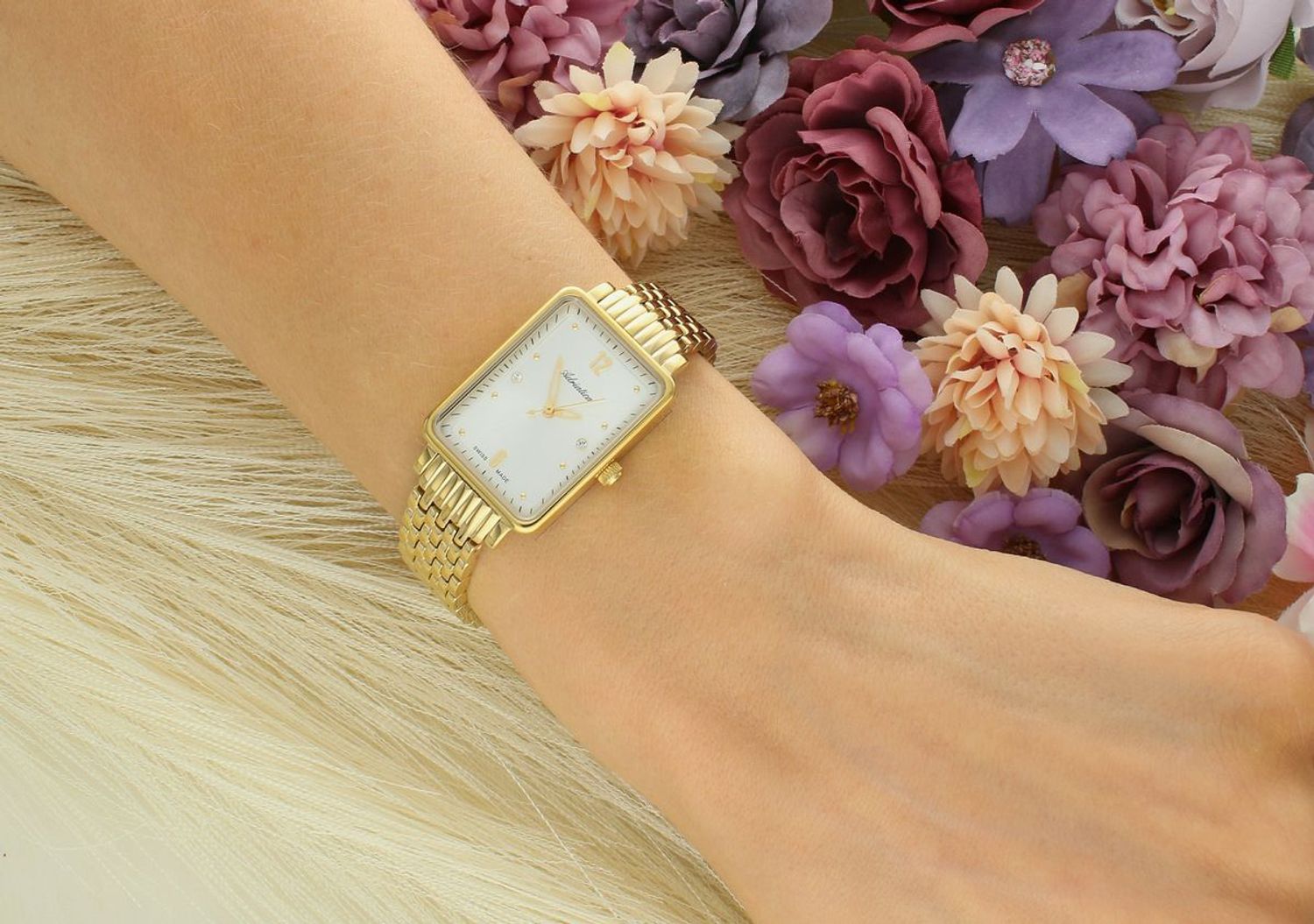 Zegarek damski Adriatica A3829.1173Q złoty, srebrna tarcza z cyrkoniami.jpg