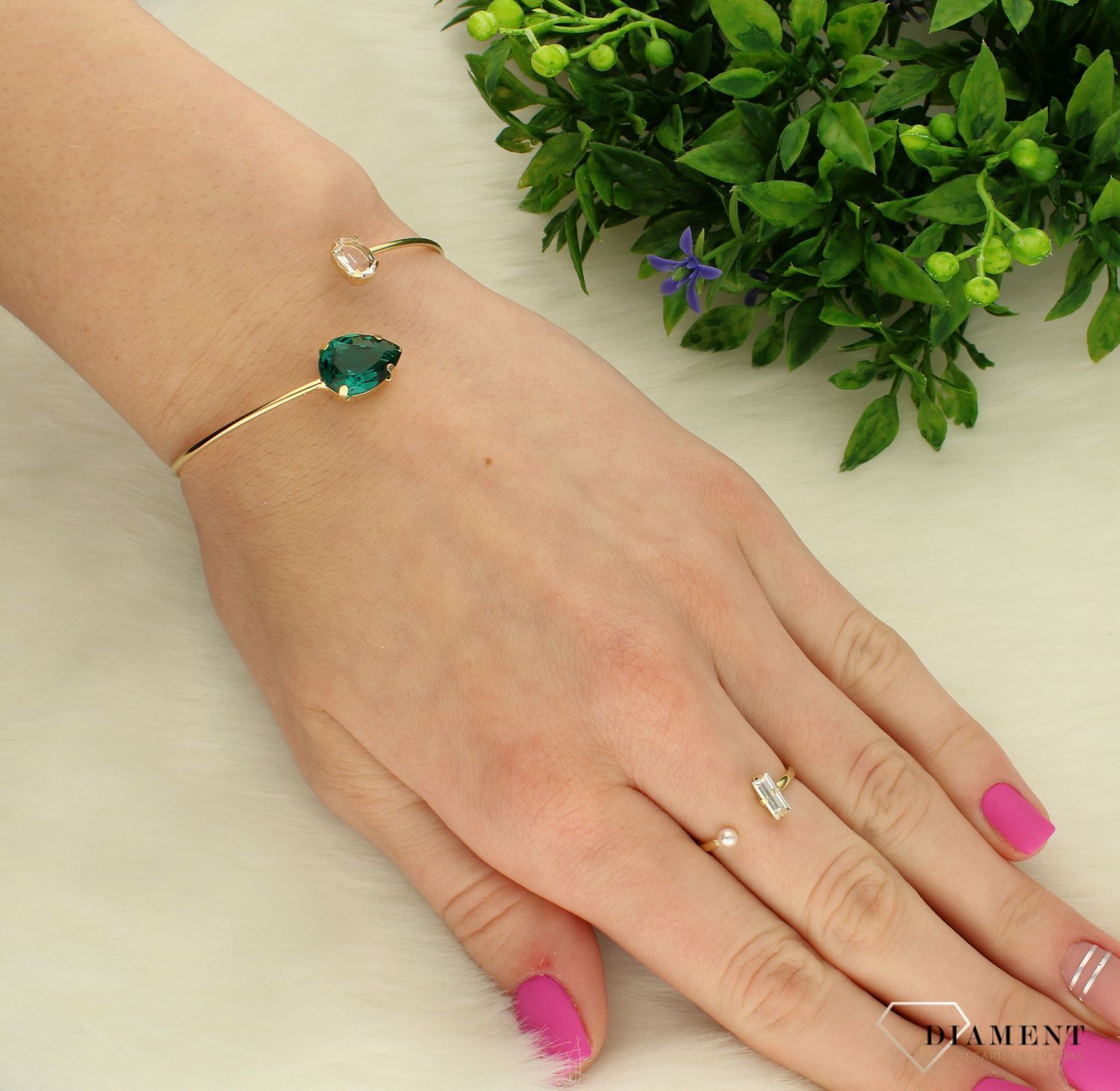 Bransoletka pozłacana Victoria Cruz “ Kwitnące szmaragdy ” 925 A4279-20DP  Wyjątkowa biżuteria z Victoria Cruz wykonana z najwyż.JPG