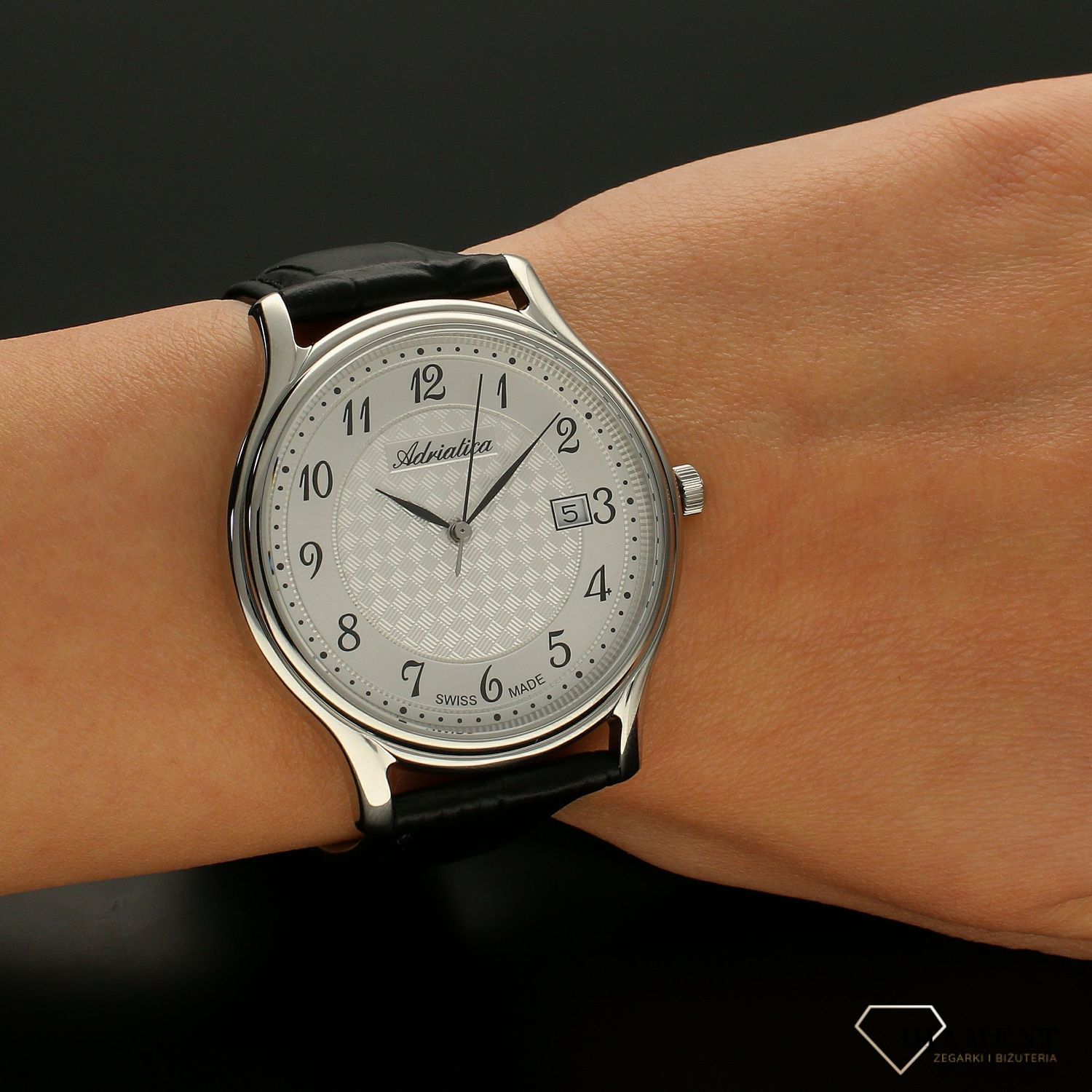 Zegarek męski na pasku skórzanym do garnituru A8000.5223Q.jpg