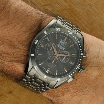 Adriatica A8202.S1R6CH – Szwajcarski Zegarek Męski Premium, Wodoszczelny 100m, Stal Szlachetna ..jpg