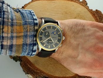 Zegarek męski Adriatica Chronograph A8282.22G7CHpas  wyposażony jest w kwarcowy mechanizm, zasilany za pomocą baterii. Posiada bardzo wysoką dokładność mierzenia czasu +- 10 sekund 1.jpg
