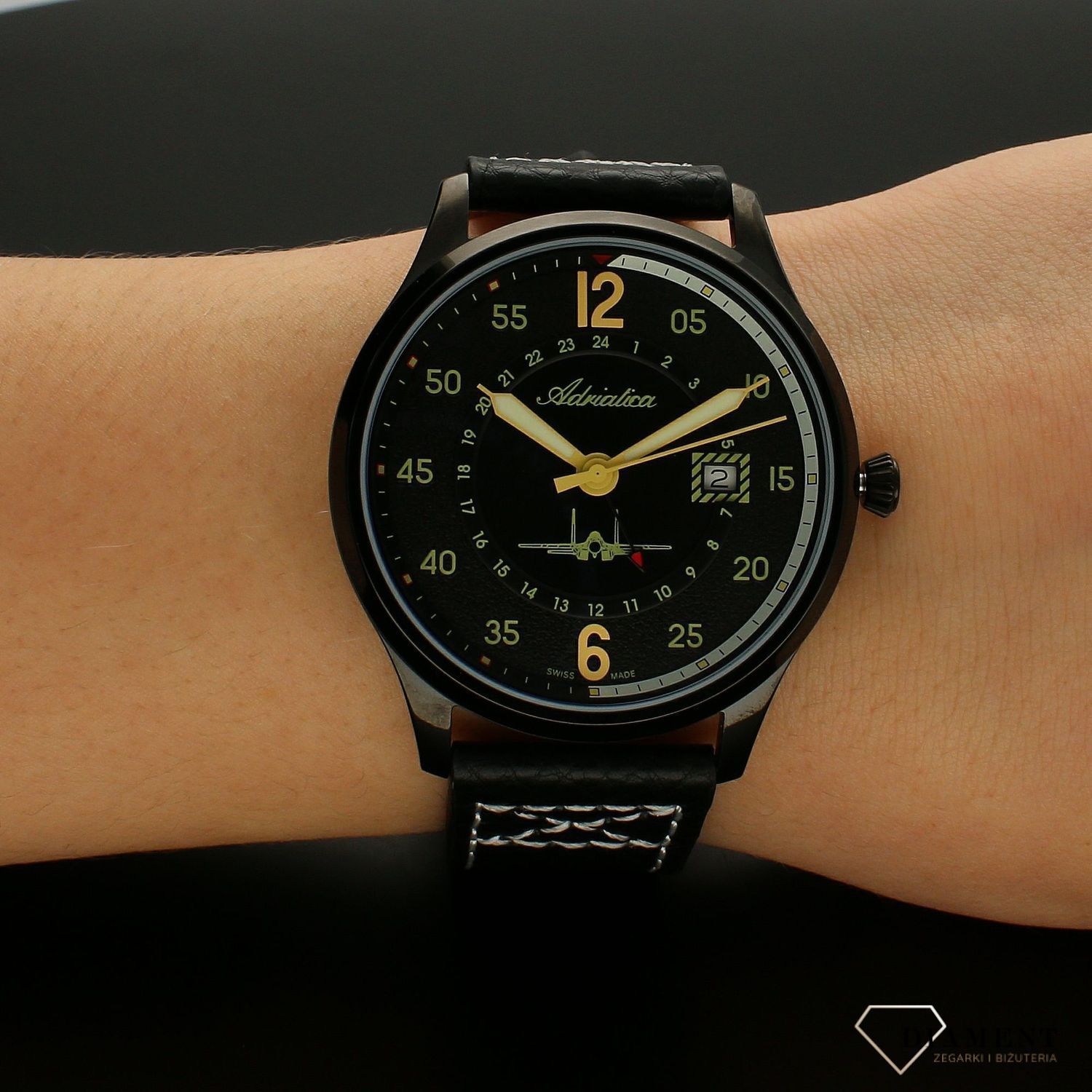 Zegarek męski na pasku skórzanym Adriatica Aviator A8311.B224Q.webp