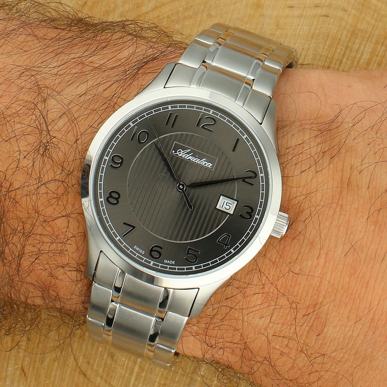 Zegarek męski Adriatica Classic Sapphire A8316.5127Q – stalowa bransoleta.jpg