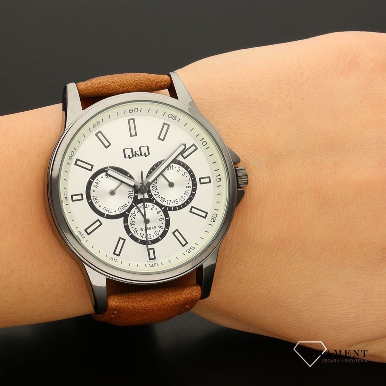 Zegarek męski Q&Q AA32-501 (1).jpg