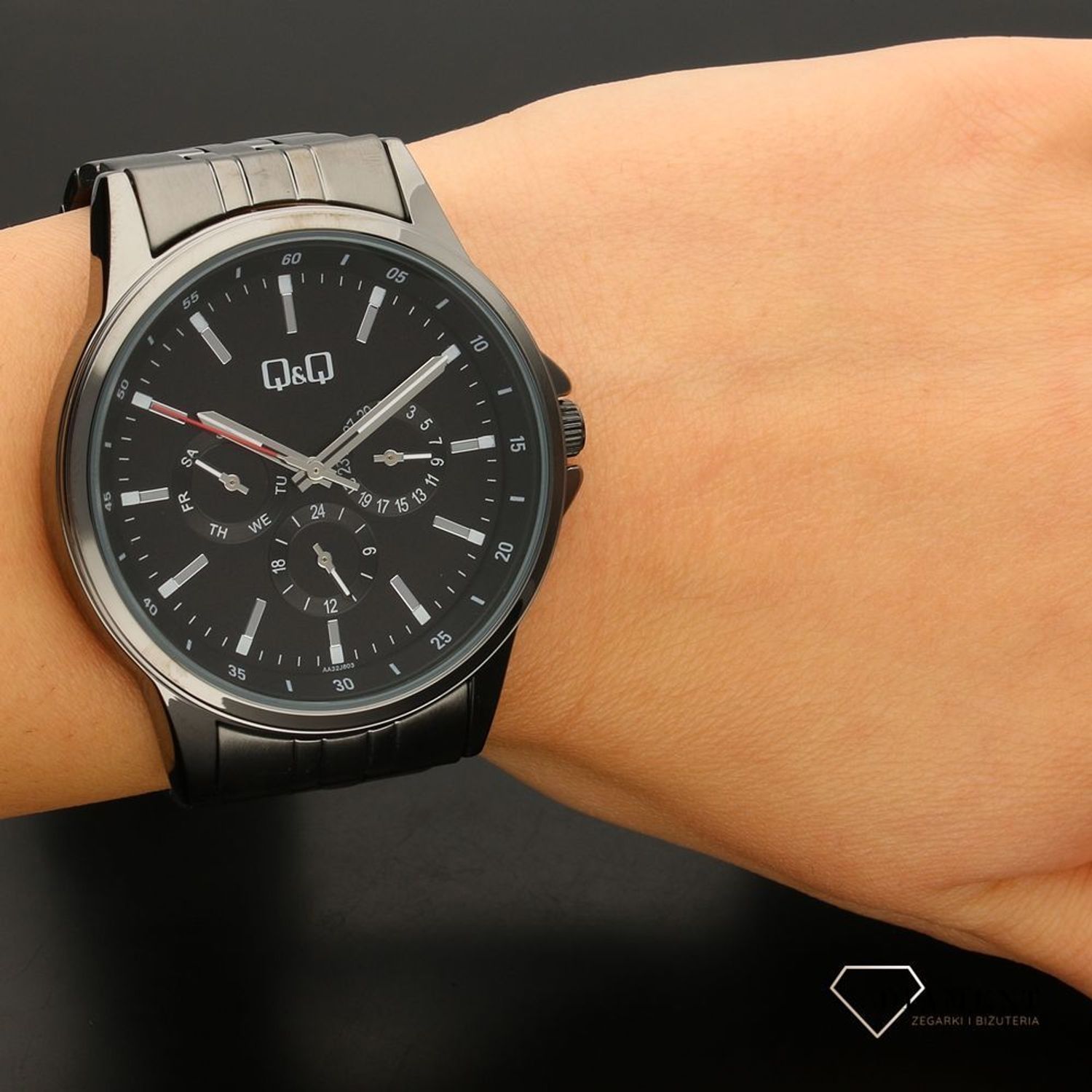 Zegarek męski Q&Q AA32-803 (1).jpg