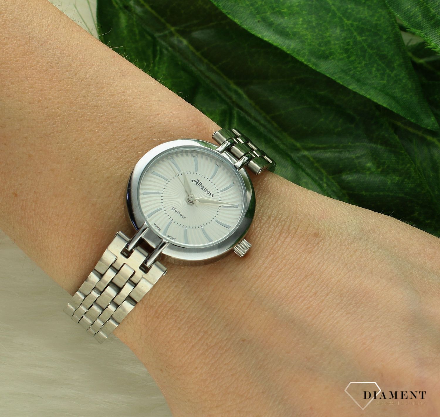 Zegarek damski Albatros na bransolecie ABBB98. Damski zegarek na bransolecie. Zegarek damski Albatros na bransolecie. Zegarek damski z grawerowaną tarcza. Tani zegarek damski. Zegarek damski i tani na prezent dla kobiety.  (3).jpg