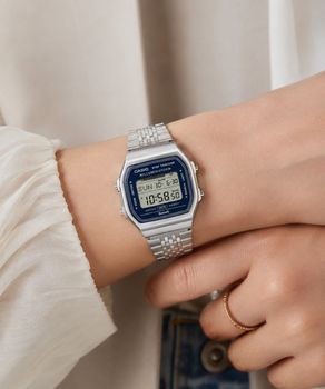 Zegarek Casio Vintage ABL-100WE-2AEF – zegarek retro z Bluetooth i krokomierzem women.jpg