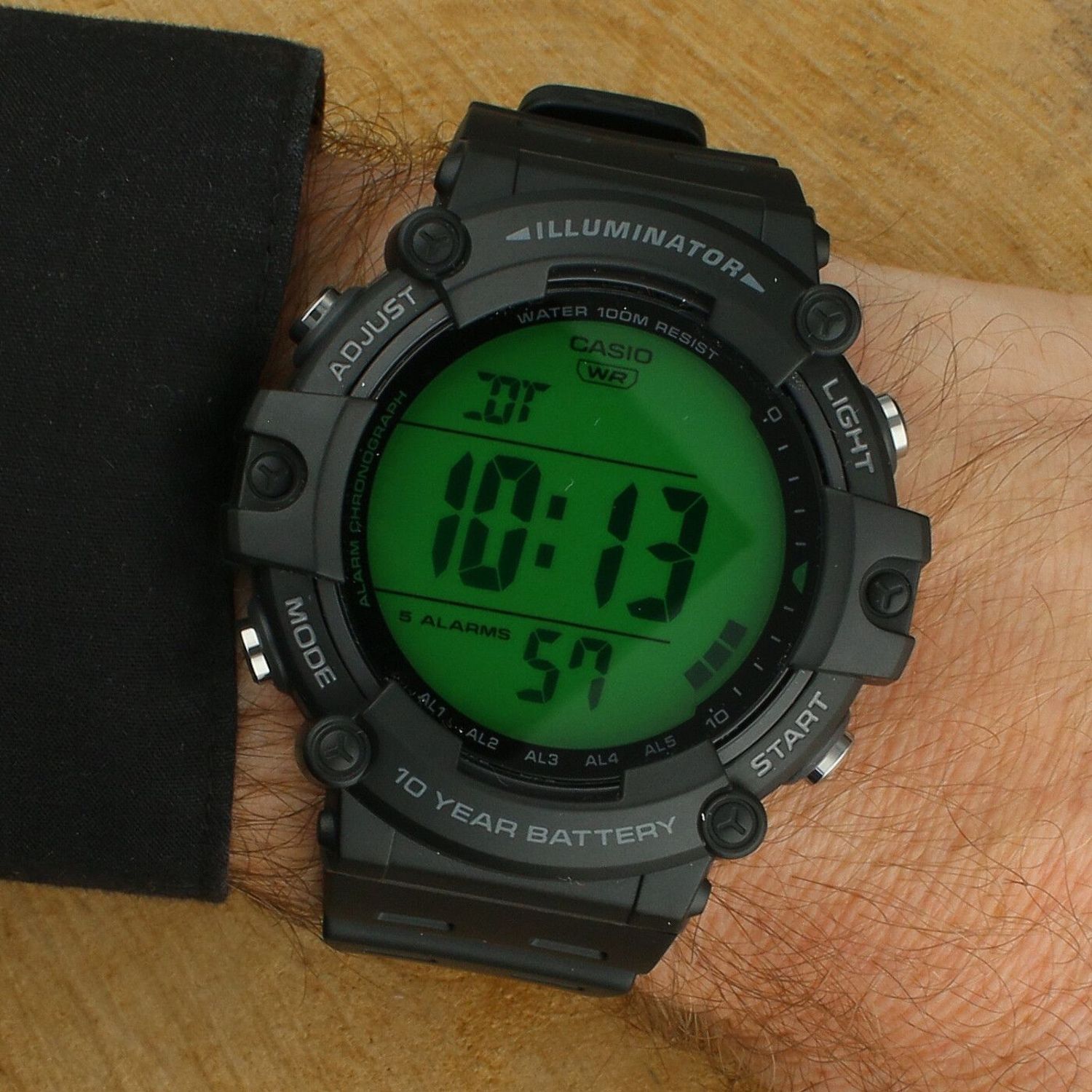 Zegarek męski Casio AE-1500WHC-1AVEF – sportowy, wielofunkcyjny, cyfrowy, czarny.jpg