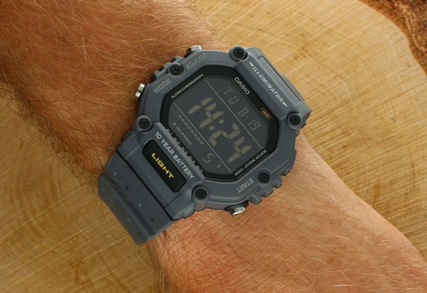 Zegarek Casio G-SHOCK – Zegarek męski 100M, szary pasek, LED, stoper, alarm.jpg