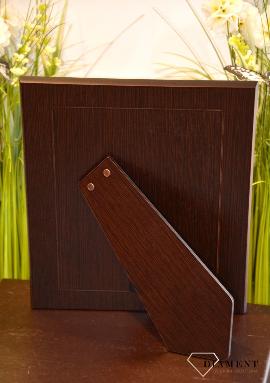 Elegancka ramka na zdjęcie ślubne z motywem obrączek.To wyjątkowy personalizowany prezent dla Młodej Pary na tak wyjątkową okazję jak ślub bądź rocznica (2).jpg