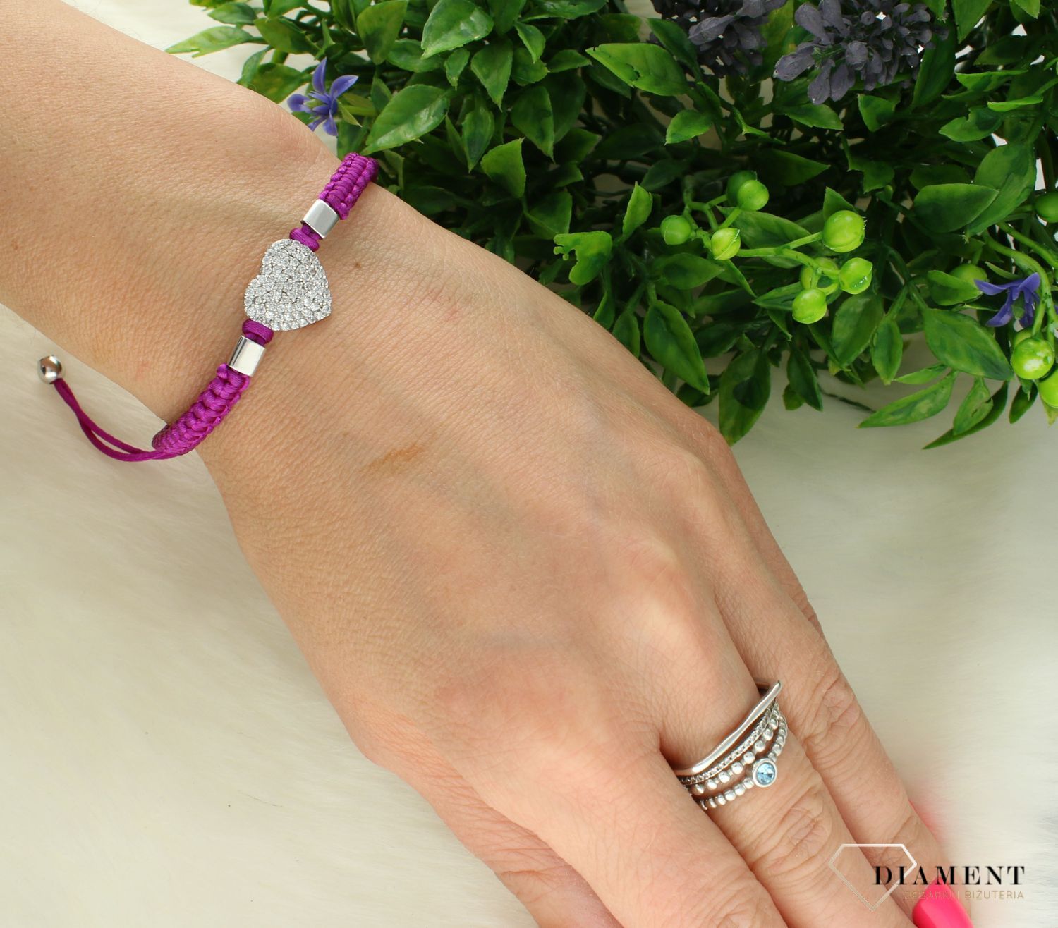 Srebrna bransoletka damska 925 serduszko na fioletowym sznurku AP012-1999. Srebrna bransoletka na sznureczku. Bransoletka na fioletowym sznurku, Srebrna bransoletka z zawieszką na sznurku. Bransoletka zaciągana z sercem na sznurku (1.jpg