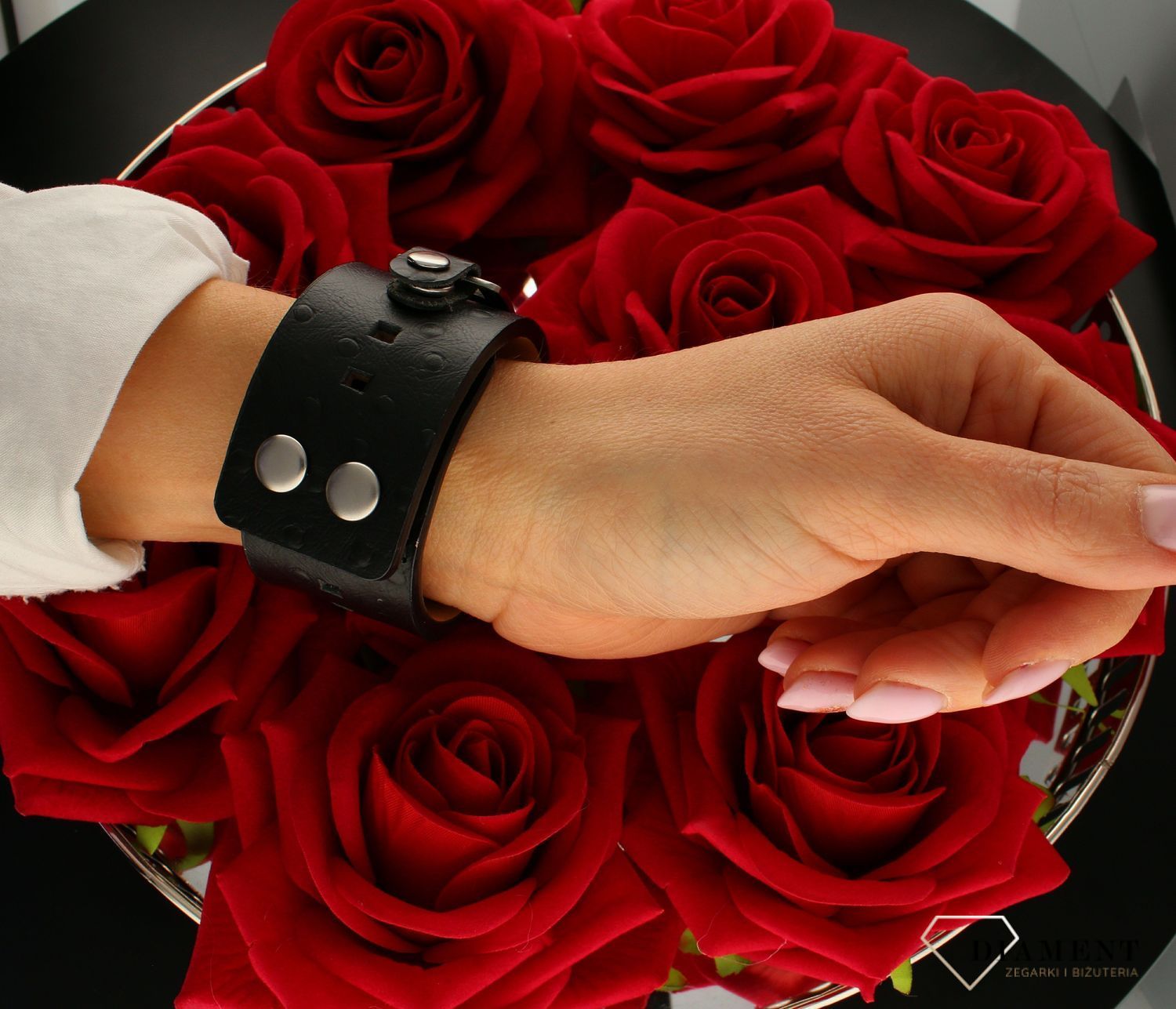 Bransoletka damska skórzana czarna 'Czarna blaszka' AP012-2770Skóra (3).jpg