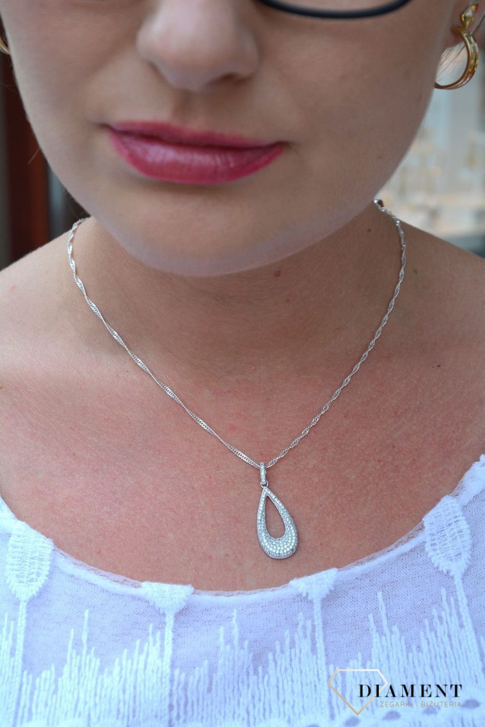 Zawieszka srebrna łezka z cyrkoniami AP012-3030.jpg