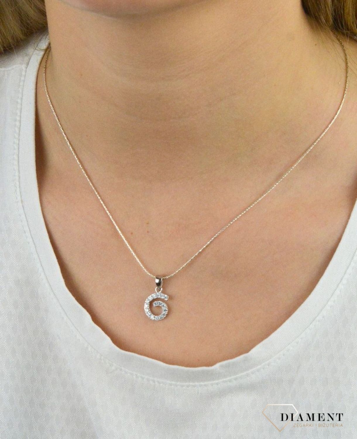 Srebrna zawieszka 925 Zawijas z cyrkoniami AP04-5723.jpg