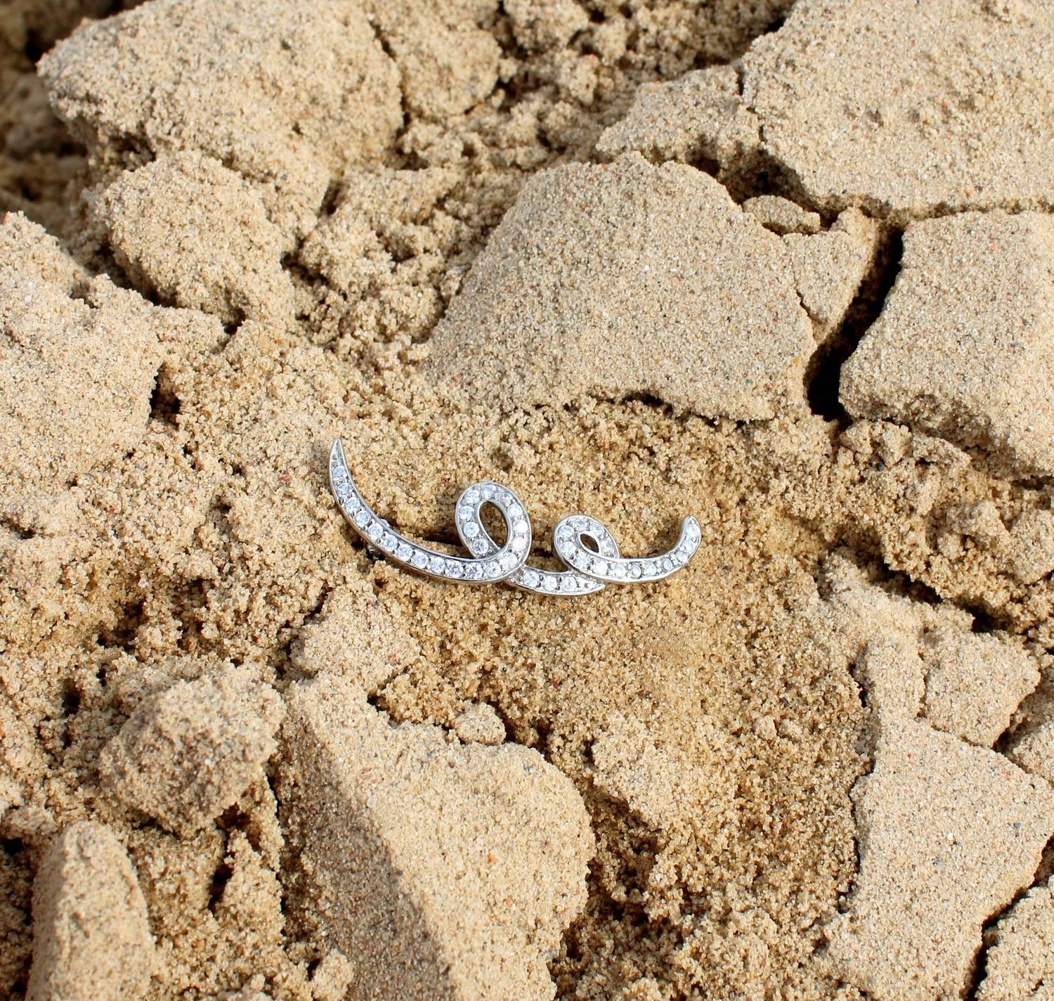 Srebrna broszka Apart 'Spirala z cyrkonią' AP05-216.jpg