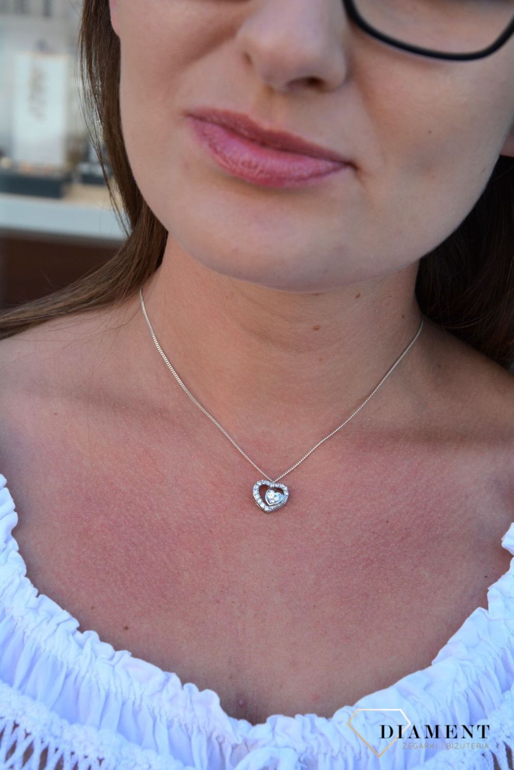 Srebrna zawieszka serce w cyrkoniach AP38-515.jpg