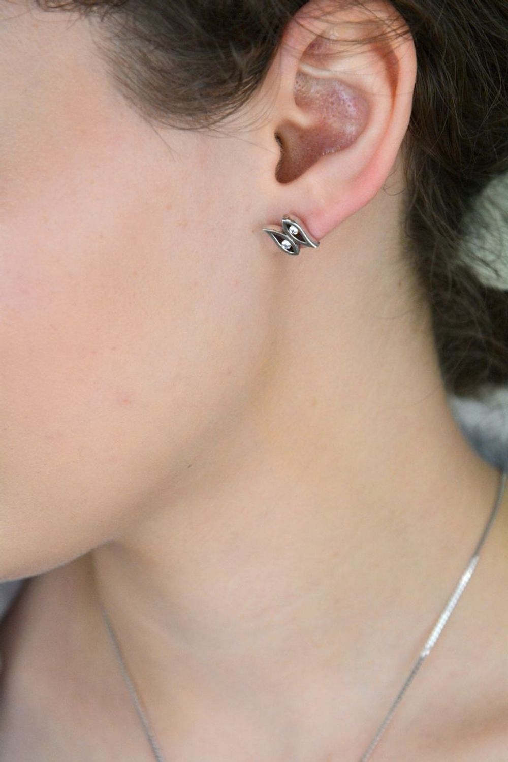 Kolczyki damskie srebrne próba 925 z cyrkoniami, AP53-0132 Ag.jpg