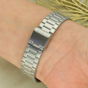 Zegarek Casio Vintage Classic AQ-230A-1DMQYES – analogowo-cyfrowy, czarna tarcza, retro zapięcie.jpg