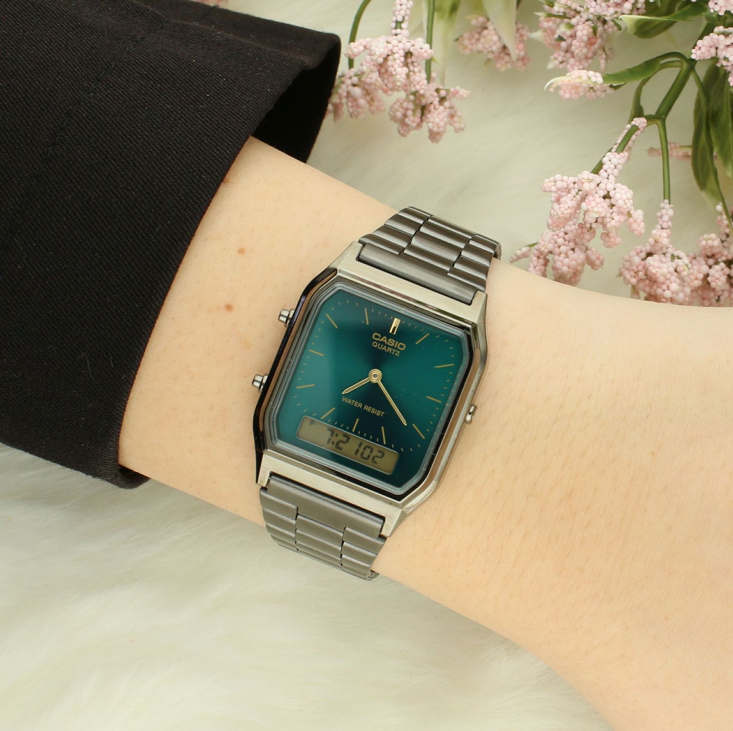 Zegarek VINTAGE CASIO AQ-230EGG-3AEF  Mechanizm zegarka Zegarek Casio Vintage Maxi AQ-230EGG-3AEF wyposażony jest w kwarcowy mechanizm, zasilany za pomocą baterii.1.jpg