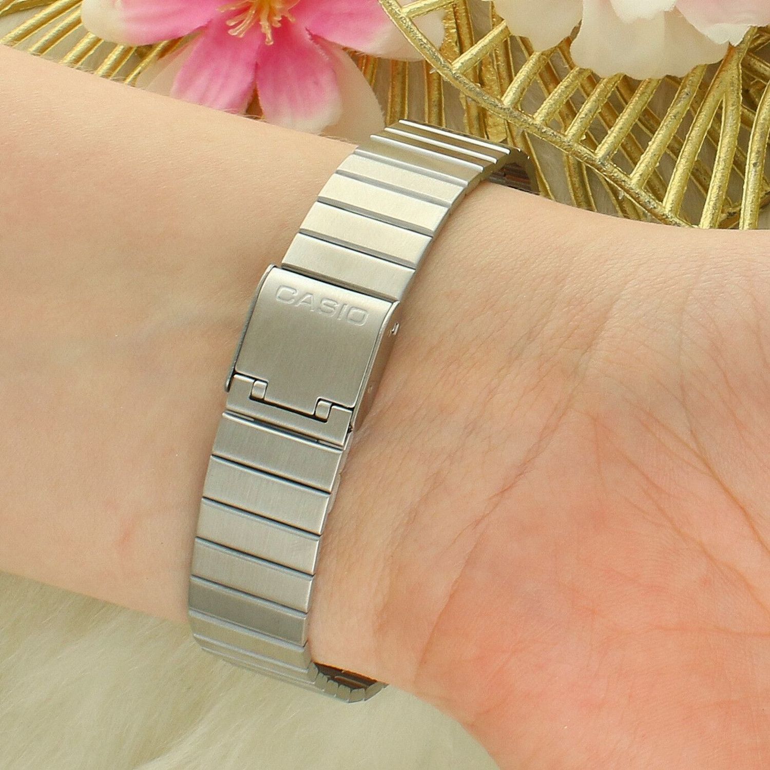 Zegarek Casio Vintage AQ-240E-2AEF Zegarek Analogowo-Cyfrowy Retro Niebieskifd.jpg