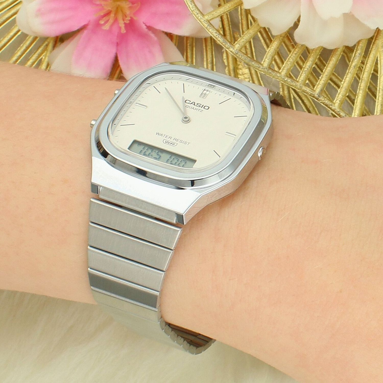 Zegarek Casio Vintage AQ-240E-7A2EF Zegarek Analogowo-Cyfrowy Retro (1).png