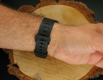 Zegarek Casio AQ-S820W-1AVEF – męski model solarny z analogowo-cyfrowym wyświetlaczem, podświetleniem LED, stoperem i alarmem. Czarna obudowa, wodoodporność 100M. Kup online z gwarancją! (1).jpg
