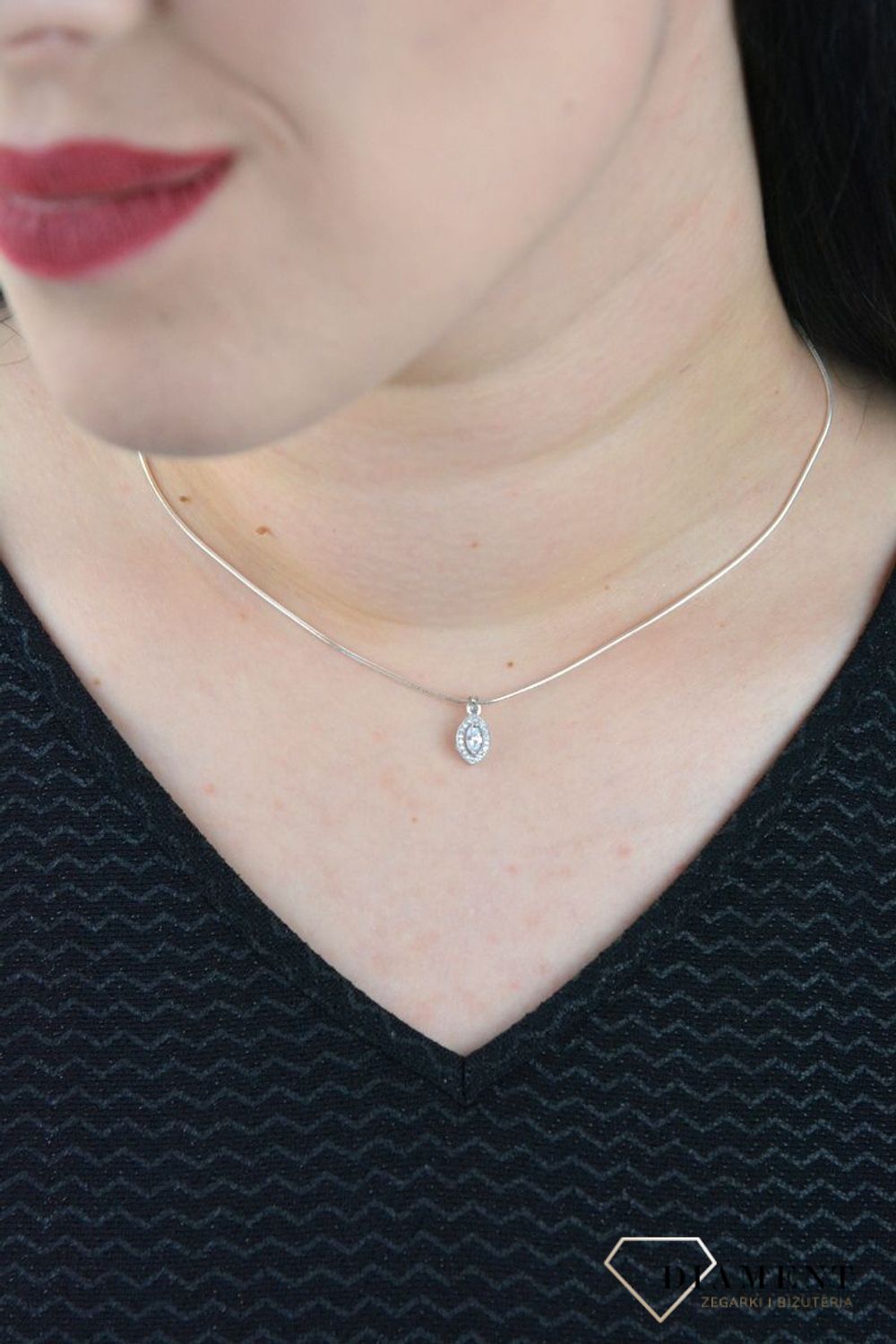 Srebrna zawieszka łezka z cyrkoniami 925 AR012-5961.jpg